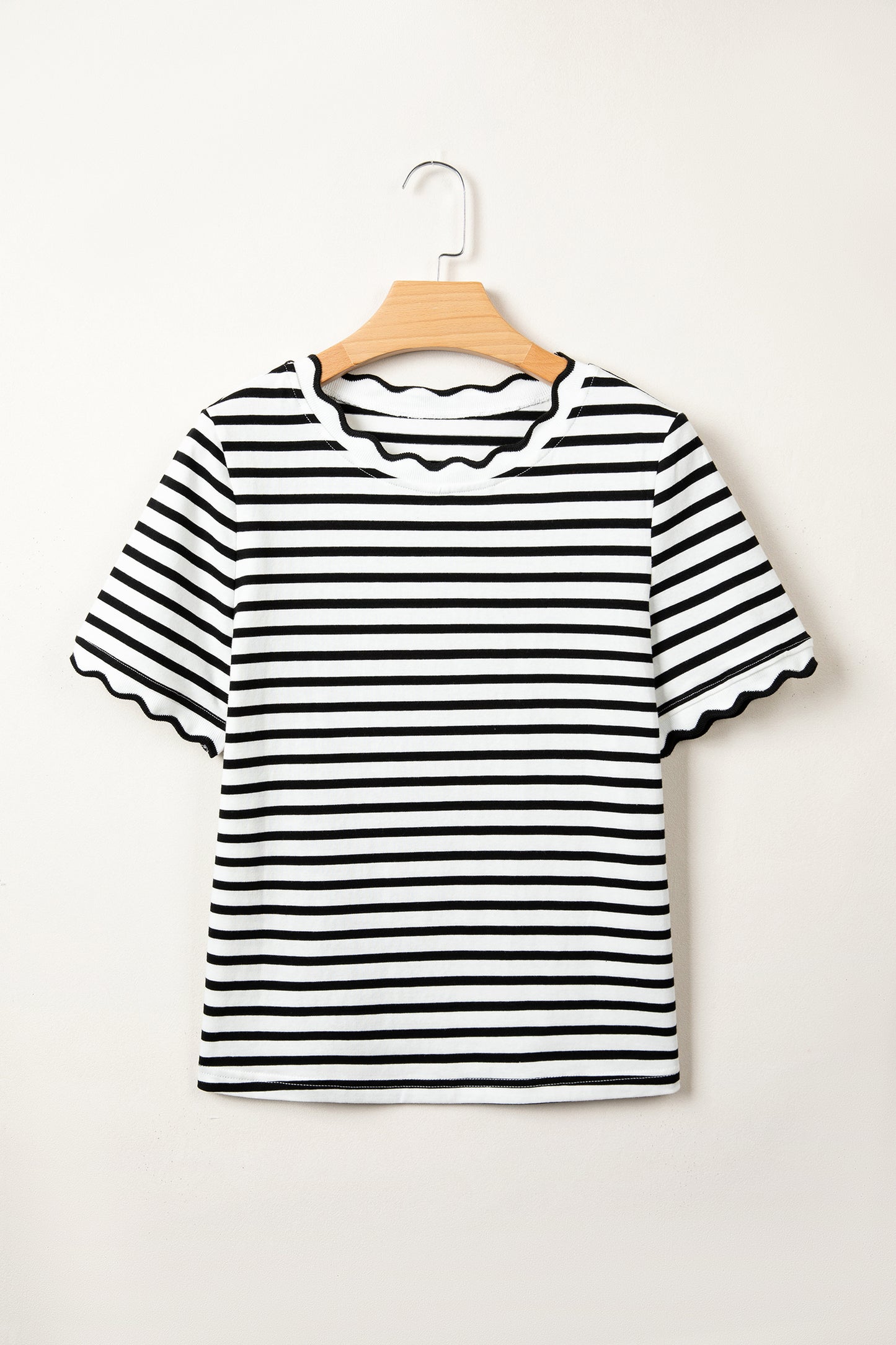 The Everyday Scalloped Top